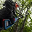 Bosch GKE 18V-25 akkus teleszkópos magassági ágfűrész 2,9 m(akku és töltő nélkül), kartondobozban
