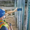 Bosch lézervevő+állvány LR 45