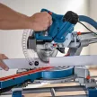 Bosch leszabó- és gérvágó fűrész BITURBO GCM 305-216 D