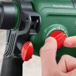 Bosch UniversalHammer Akkumulátoros fúrókalapács, 18V, akkuval és töltővel (1x2,5Ah) kofferben