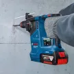 Bosch GBH 18V-24 C akkus SDS-Plus fúró-vésőkalapács 2,4 J - akku és töltő nélkül (Extra 5Ah akku ajándékba)