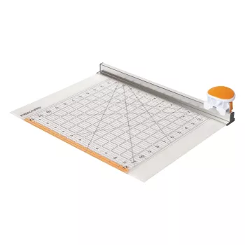   Fiskars kombinált görgős vágó vonalzóval 12x12 45mm (1016264)