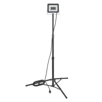 Brennenstuhl LED-es állványos reflektor JARO 706