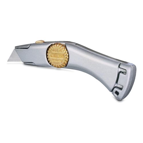 Stanley visszahúzható pengés titán kés