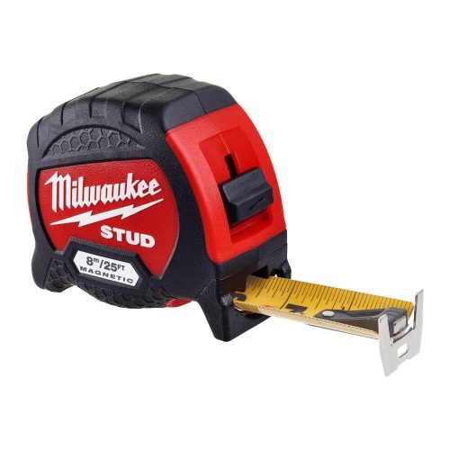 Milwaukee STUD mágneses méroszalag 8m/26láb/33mm