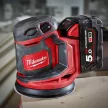 Milwaukee akkus excentercsiszoló M18 BOS125-502B 18V 2x5,0Ah