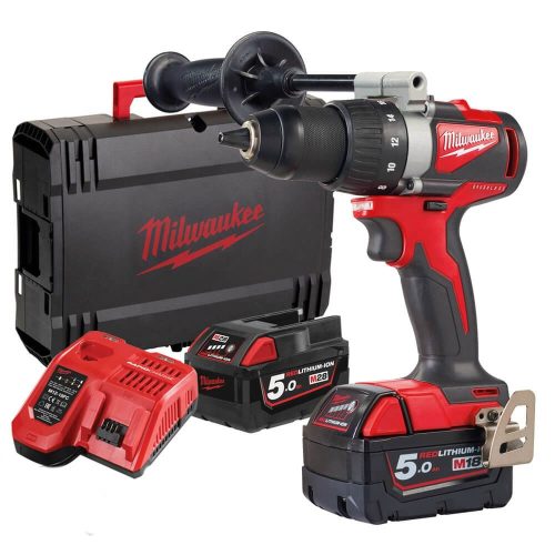 Milwaukee akkus fúró-csavarozó M18 BLDD2-502X 18V 2x5,0Ah