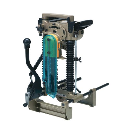 Makita láncmaró 7104L 1140W