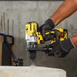 Dewalt akkus ütvefúró-csavarozó DCD796P2-QW 18V 5,0Ah