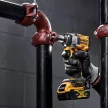 Dewalt akkus ütvecsavarozó DCF922N-XJ 18V alapgép