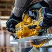 Dewalt akkus körfűrész DCS570P2-QW 18V XR 2x5,0Ah