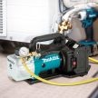 Makita akkus kétlépcsős vákuumszivattyú 2x18V DVP181ZK alapgép