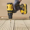Stanley Fatmax akkus fúrócsavarozó SFMCD710D2K-QW 18V 2x2,0Ah