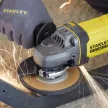 Stanley Fatmax akkus sarokcsiszoló SFMCG400M2K-QW 18V 2x 4,0Ah, 125 mm