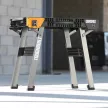 Toughbuilt összecsukható munkaasztal