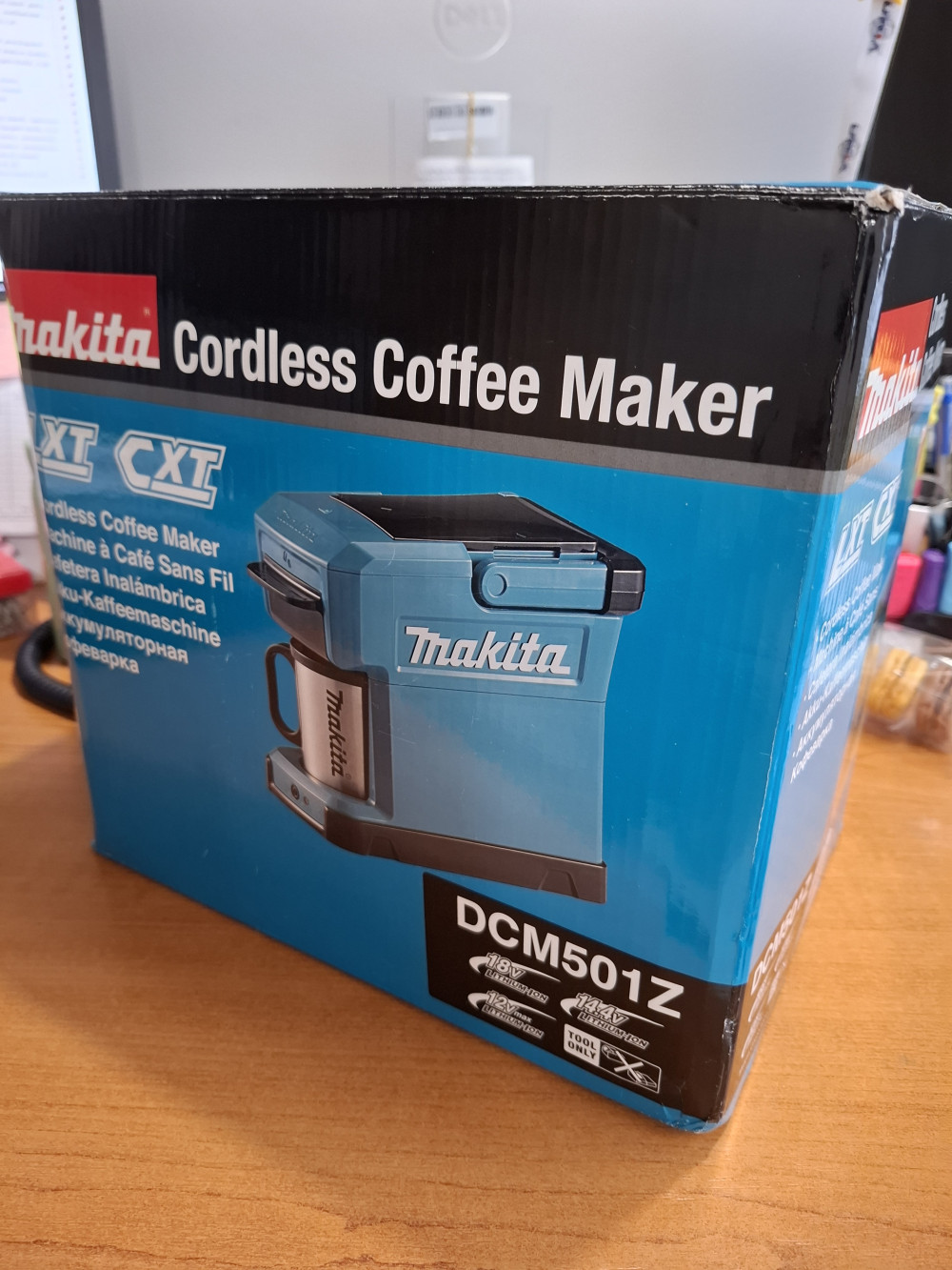 Makita akkus kávéfőző DCM501Z 18V alapgép
